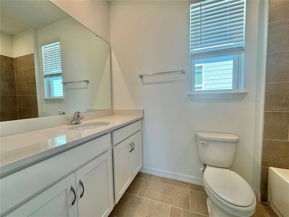 En Renta: $2,295 (3 camas, 2 baños, 1760 Pies cuadrados)