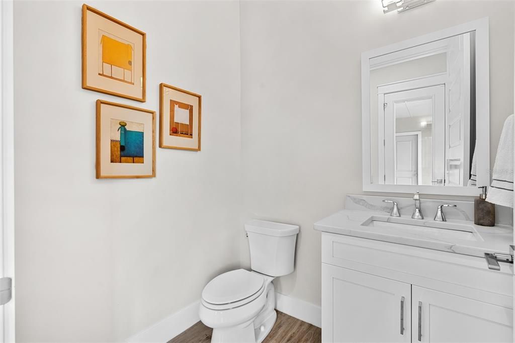 出租: $3,950 (3 贝兹, 2 浴室, 1866 平方英尺)