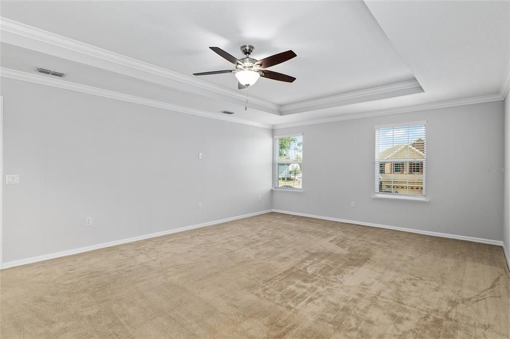 待售: $565,000 (6 贝兹, 4 浴室, 3894 平方英尺)