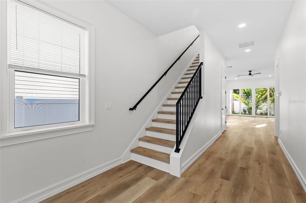 For Sale: $1,090,000 (3 beds, 2 baths, 2936 Square Feet)