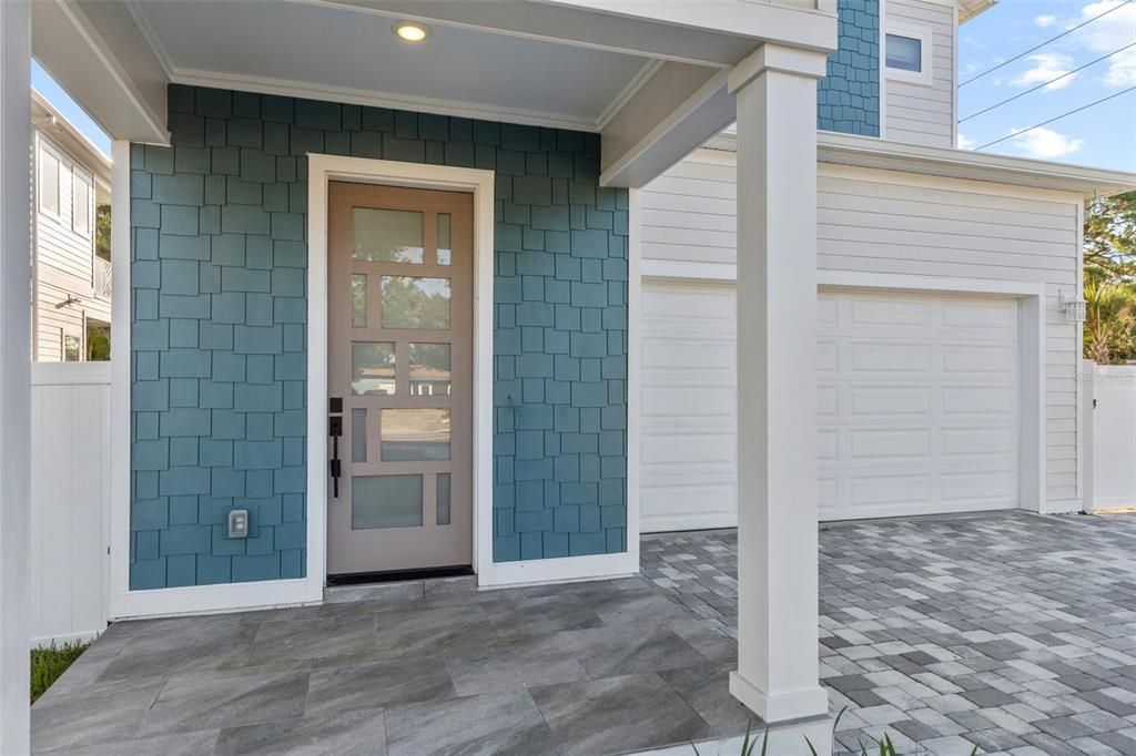 For Sale: $1,090,000 (3 beds, 2 baths, 2936 Square Feet)