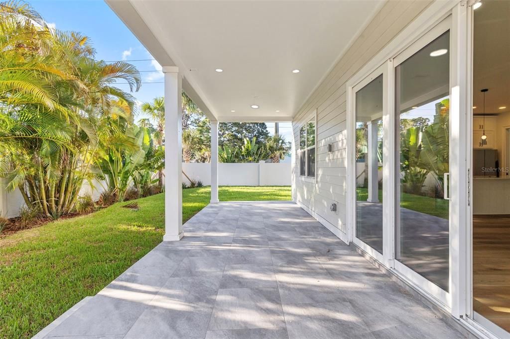 For Sale: $1,090,000 (3 beds, 2 baths, 2936 Square Feet)