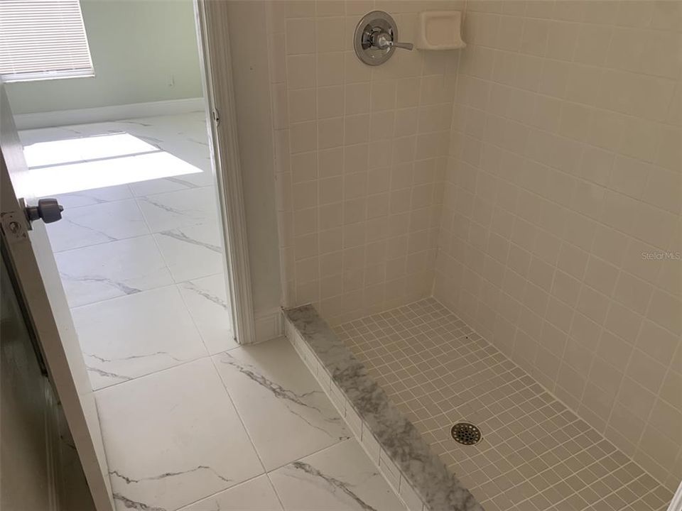 На продажу: $329,900 (3 спален, 2 ванн, 1279 Квадратных фут)