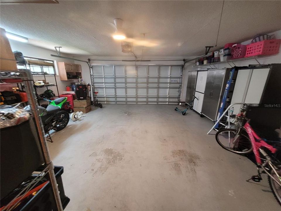 For Sale: $537,900 (4 beds, 3 baths, 2690 Square Feet)