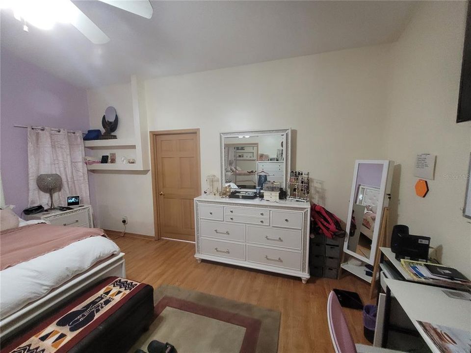 For Sale: $537,900 (4 beds, 3 baths, 2690 Square Feet)