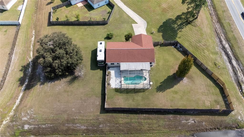 For Sale: $324,000 (4 beds, 2 baths, 1390 Square Feet)