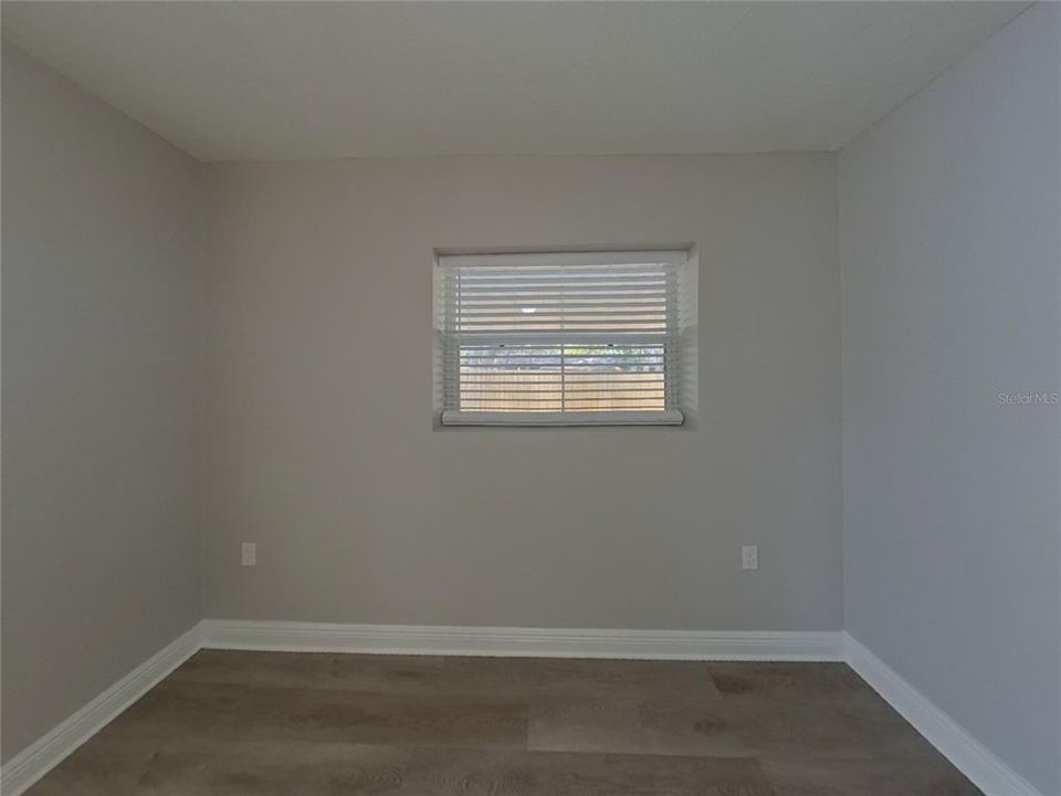 For Rent: $2,449 (4 beds, 2 baths, 1364 Square Feet)