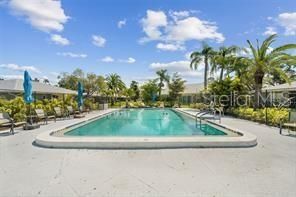 En Venta: $327,000 (2 camas, 2 baños, 1601 Pies cuadrados)