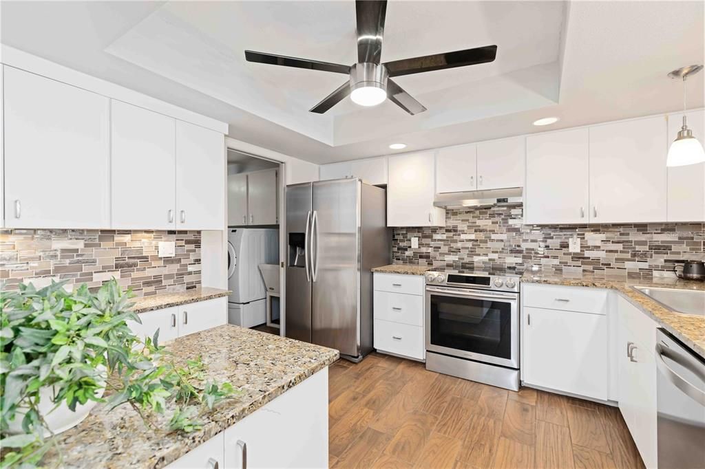 En Venta: $327,000 (2 camas, 2 baños, 1601 Pies cuadrados)