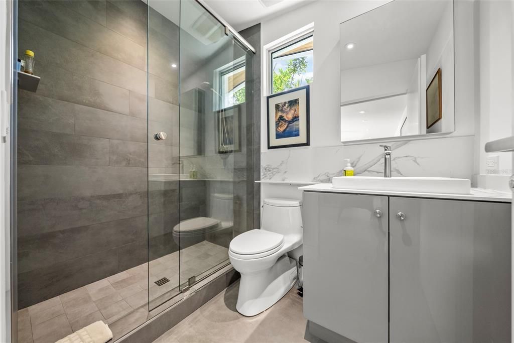 En Venta: $6,375,000 (4 camas, 4 baños, 4978 Pies cuadrados)