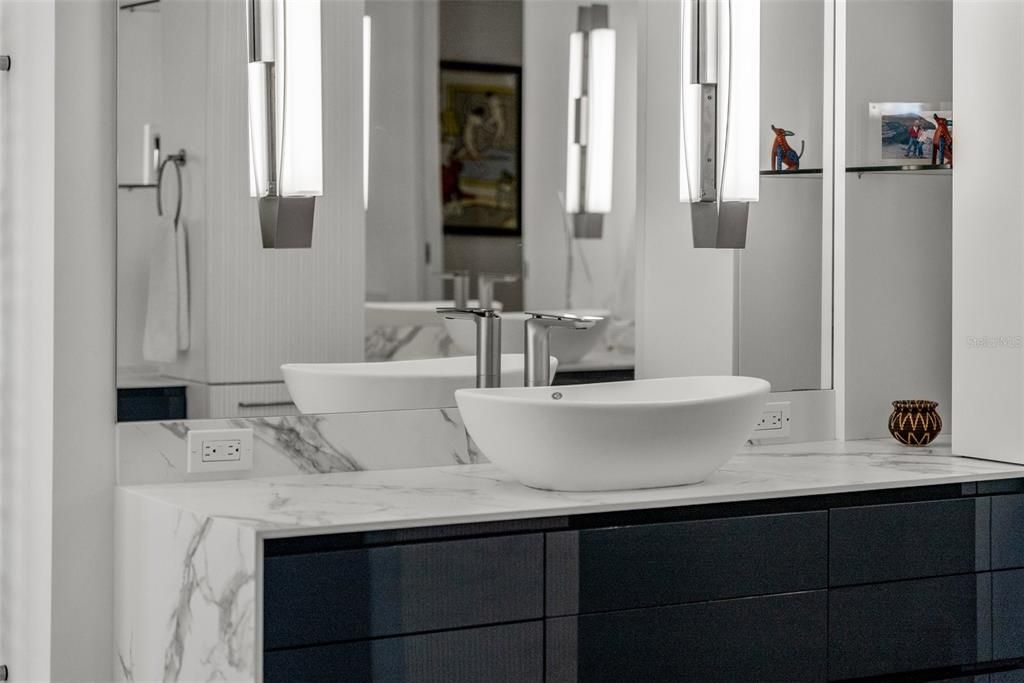 En Venta: $6,375,000 (4 camas, 4 baños, 4978 Pies cuadrados)