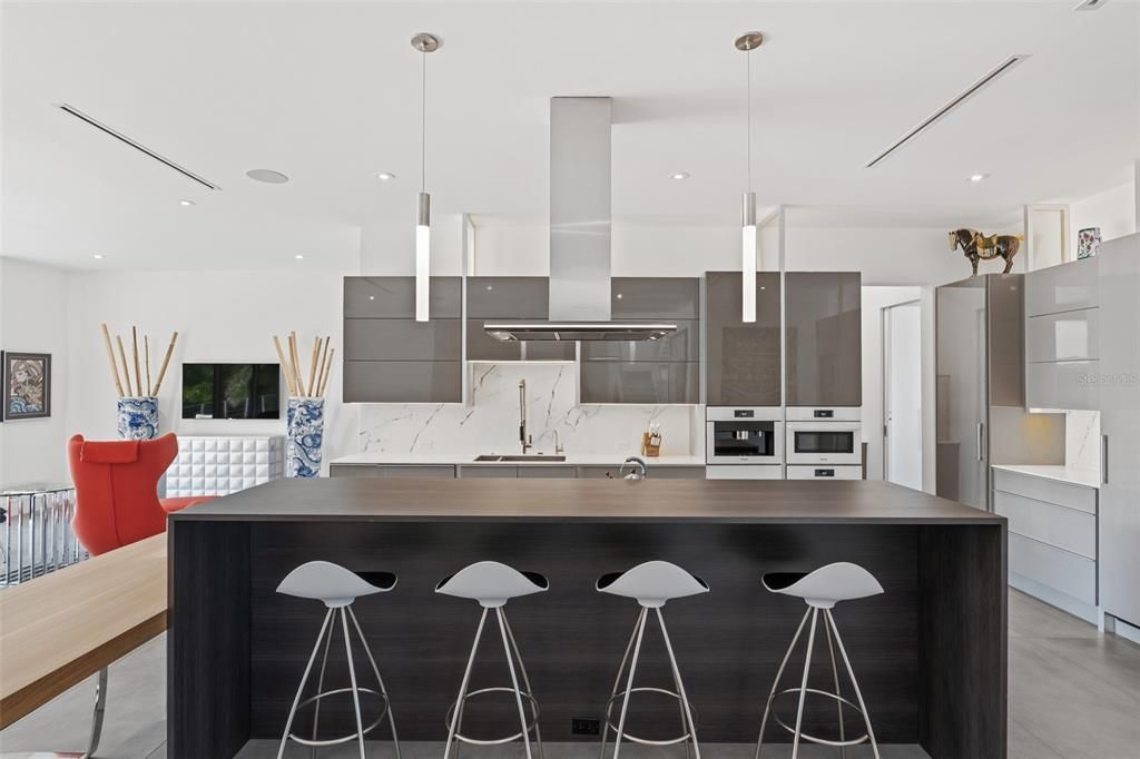 En Venta: $6,375,000 (4 camas, 4 baños, 4978 Pies cuadrados)