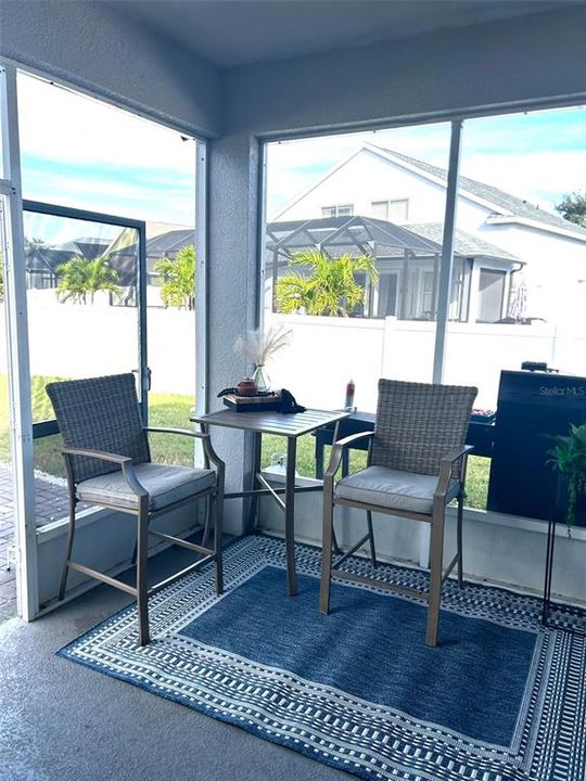 На продажу: $399,777 (4 спален, 2 ванн, 1693 Квадратных фут)