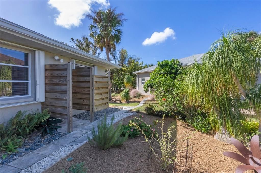 На продажу: $649,900 (3 спален, 2 ванн, 1532 Квадратных фут)