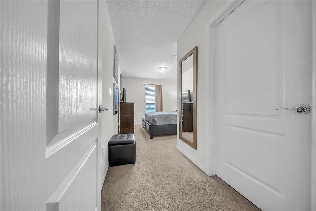 For Rent: $3,100 (5 beds, 4 baths, 2263 Square Feet)