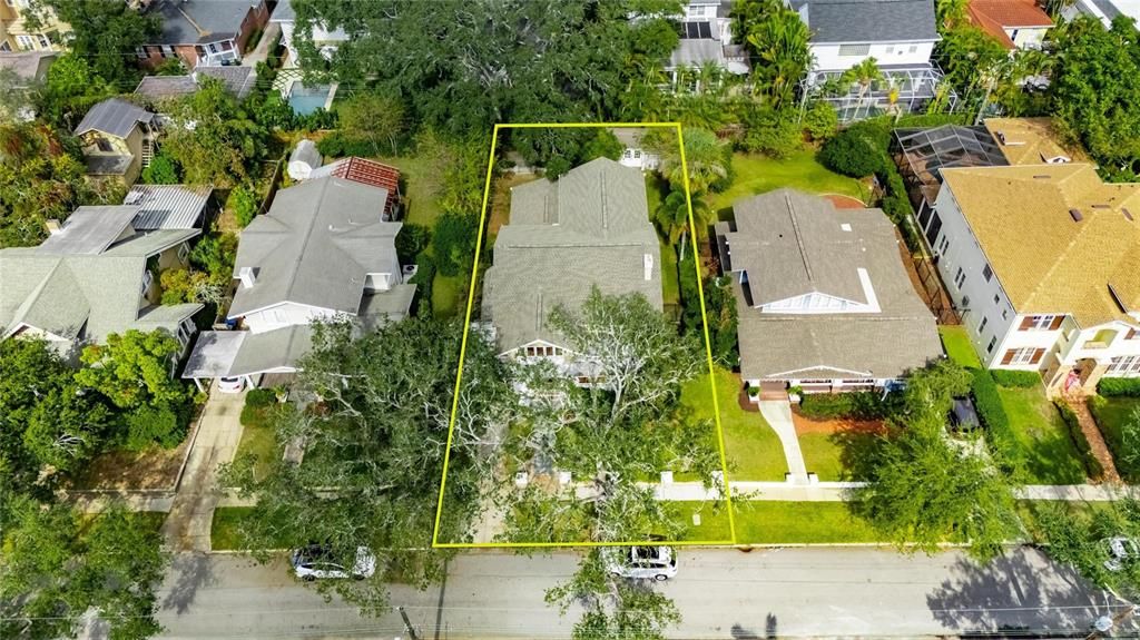 For Rent: $7,995 (3 beds, 2 baths, 2922 Square Feet)