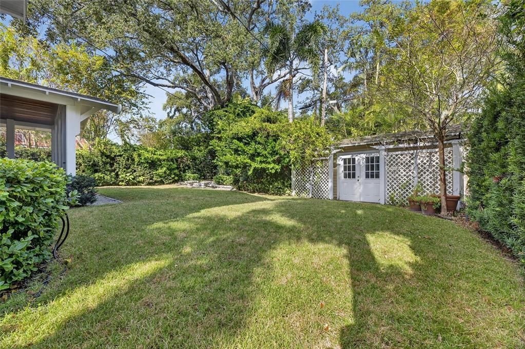 For Rent: $7,995 (3 beds, 2 baths, 2922 Square Feet)