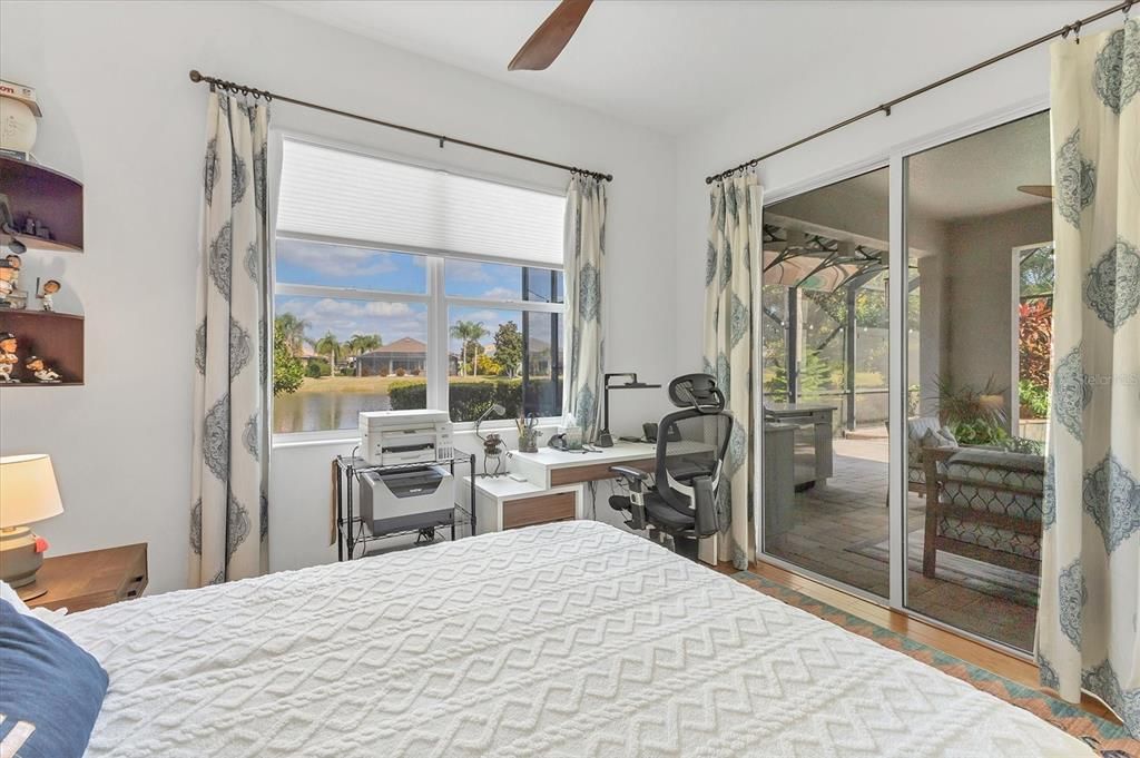 合同活跃: $754,900 (4 贝兹, 3 浴室, 2495 平方英尺)