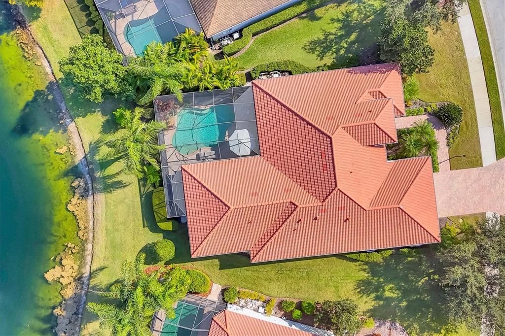 合同活跃: $754,900 (4 贝兹, 3 浴室, 2495 平方英尺)