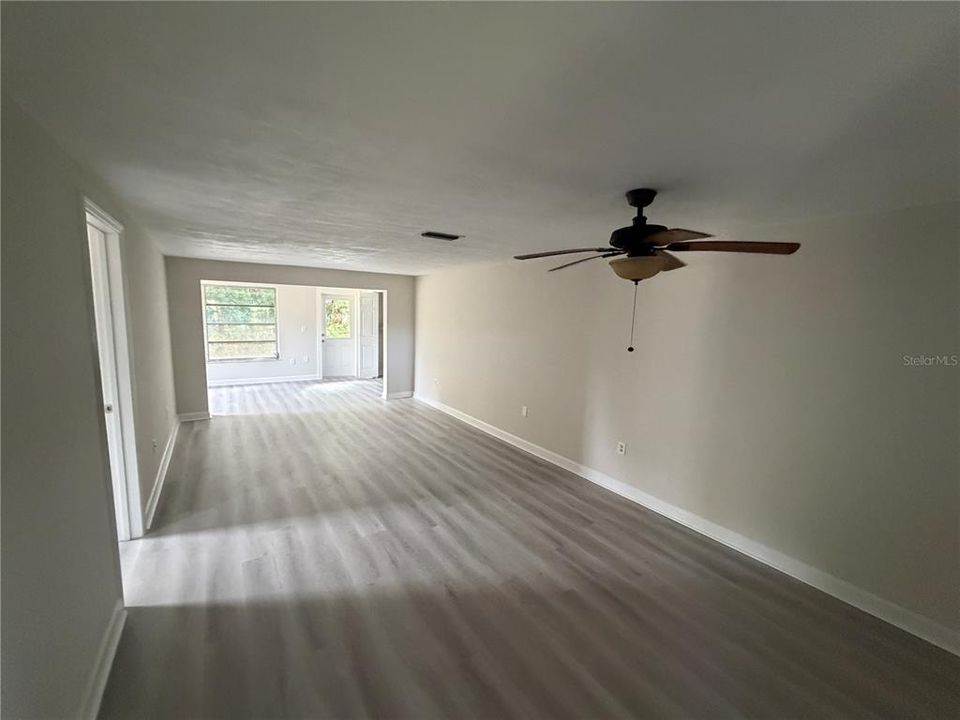 For Rent: $1,700 (2 beds, 2 baths, 1050 Square Feet)