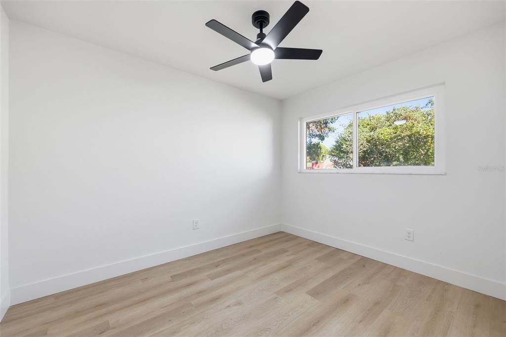 待售: $595,000 (3 贝兹, 2 浴室, 1736 平方英尺)