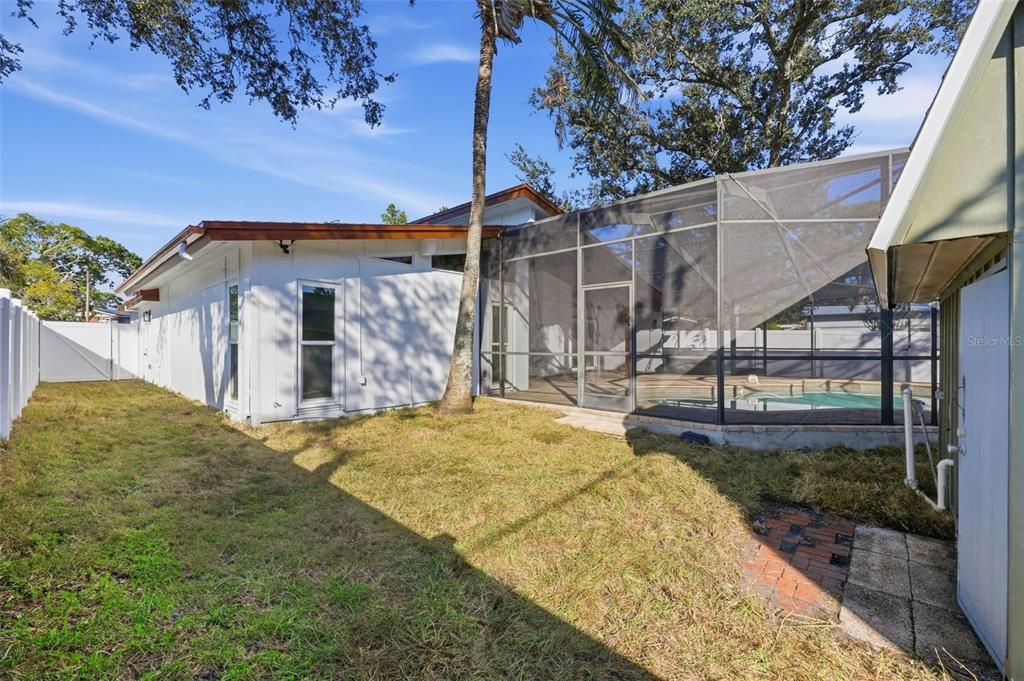 待售: $595,000 (3 贝兹, 2 浴室, 1736 平方英尺)