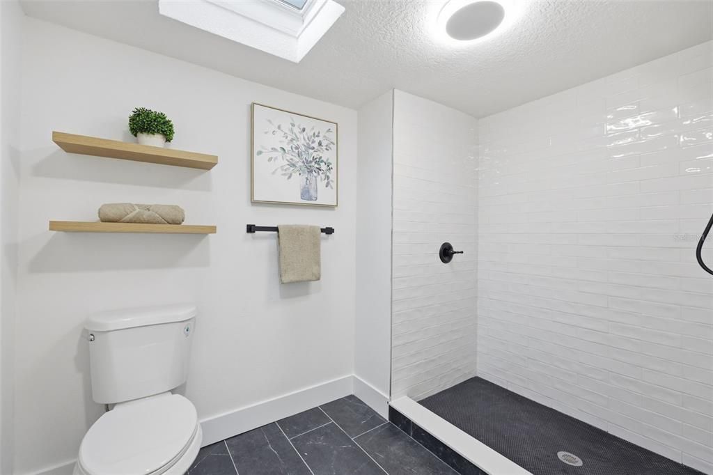 待售: $595,000 (3 贝兹, 2 浴室, 1736 平方英尺)