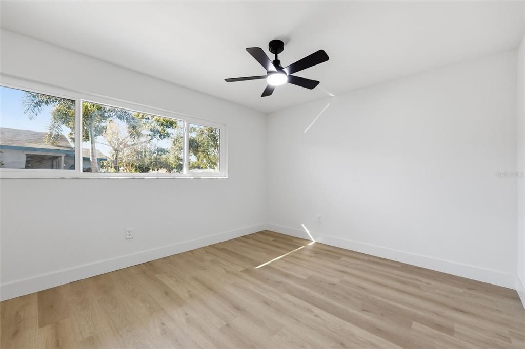 待售: $595,000 (3 贝兹, 2 浴室, 1736 平方英尺)