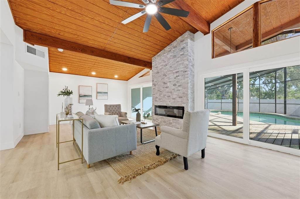 待售: $595,000 (3 贝兹, 2 浴室, 1736 平方英尺)