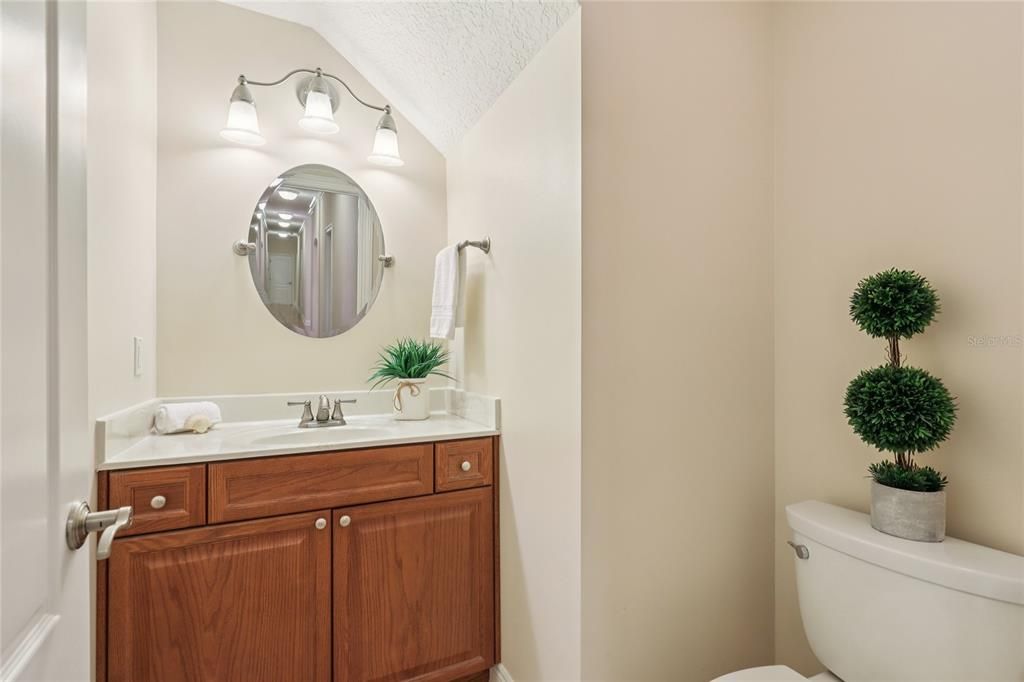 For Sale: $1,100,000 (4 beds, 4 baths, 3471 Square Feet)