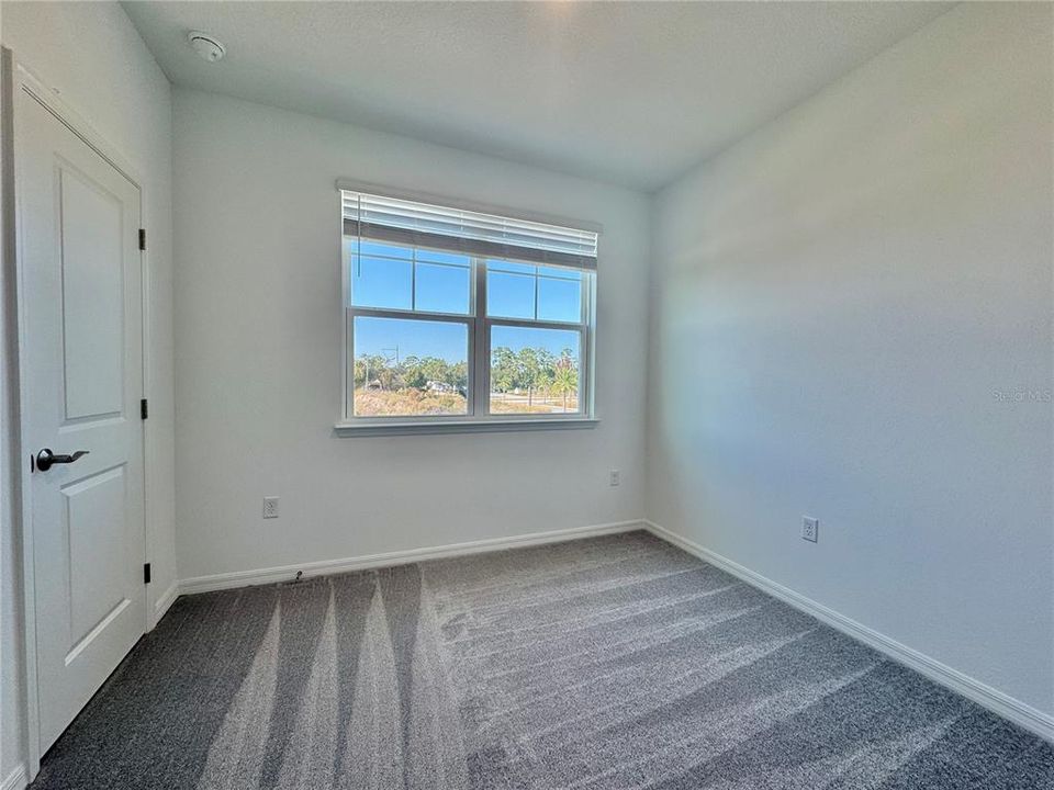 En Renta: $2,295 (3 camas, 2 baños, 1760 Pies cuadrados)