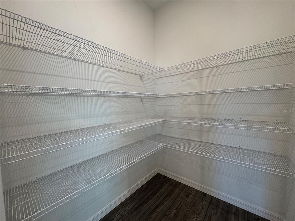 En Renta: $2,295 (3 camas, 2 baños, 1760 Pies cuadrados)