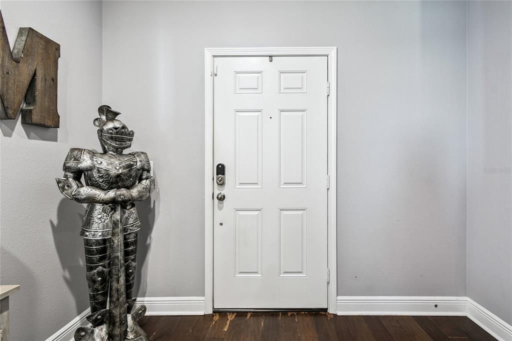 En Venta: $369,000 (3 camas, 2 baños, 1556 Pies cuadrados)