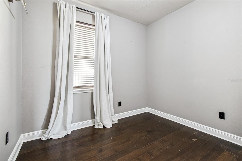 En Venta: $369,000 (3 camas, 2 baños, 1556 Pies cuadrados)