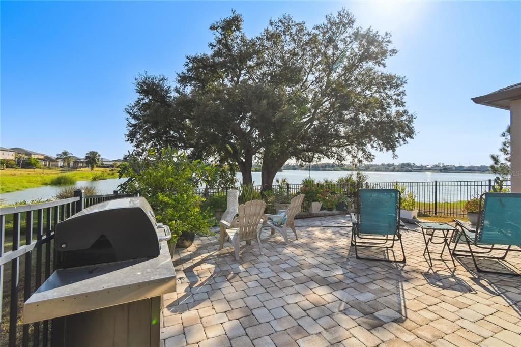 En Venta: $369,000 (3 camas, 2 baños, 1556 Pies cuadrados)