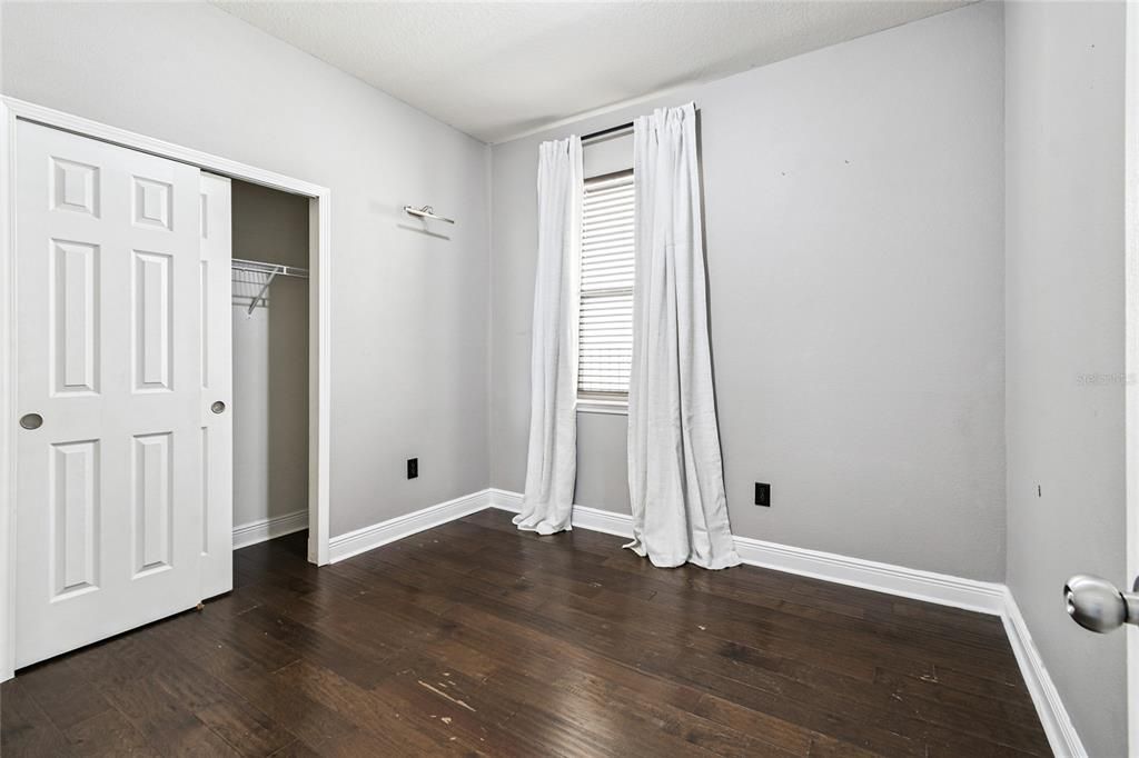 En Venta: $369,000 (3 camas, 2 baños, 1556 Pies cuadrados)