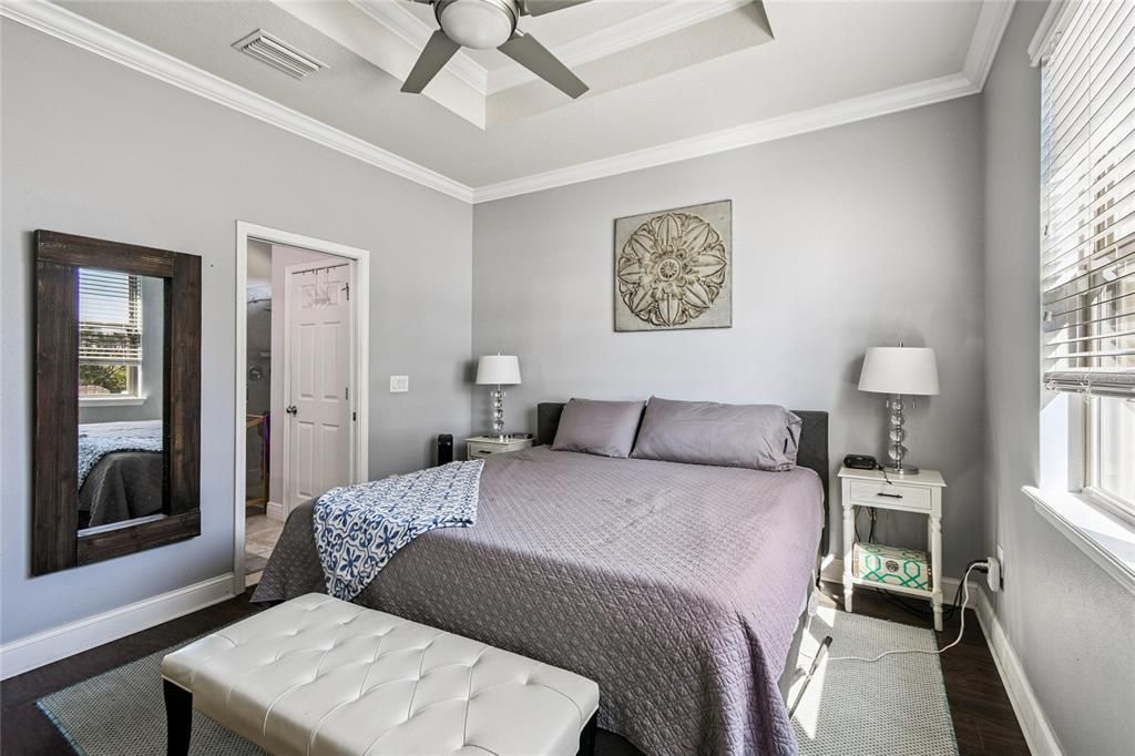 En Venta: $369,000 (3 camas, 2 baños, 1556 Pies cuadrados)