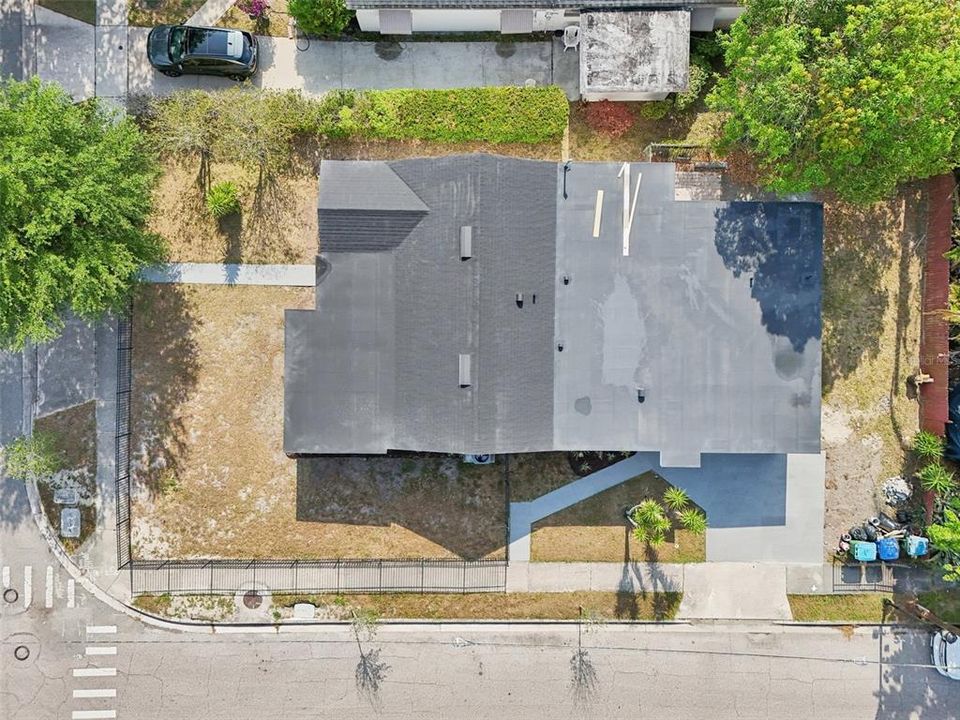 出租: $3,700 (5 贝兹, 3 浴室, 2132 平方英尺)