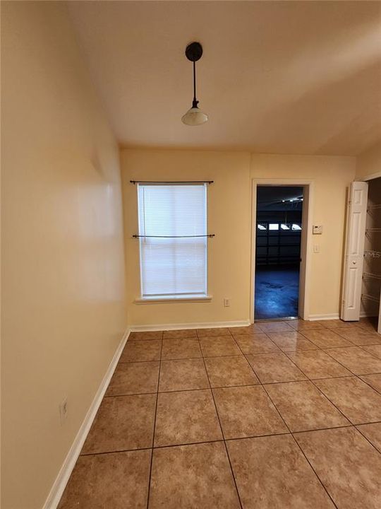 For Rent: $1,700 (3 beds, 2 baths, 1248 Square Feet)