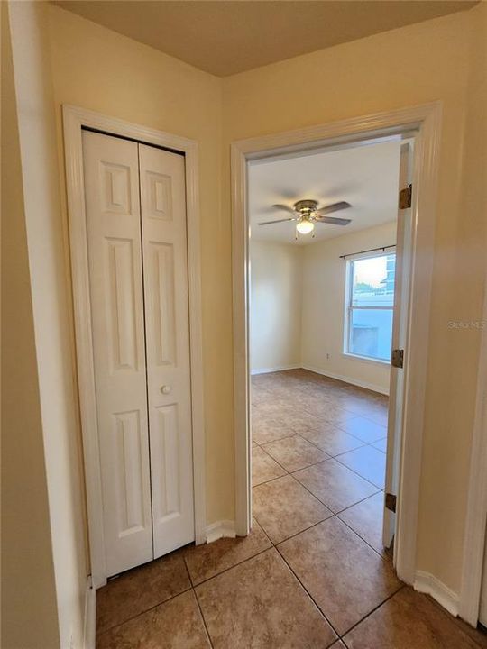 For Rent: $1,700 (3 beds, 2 baths, 1248 Square Feet)
