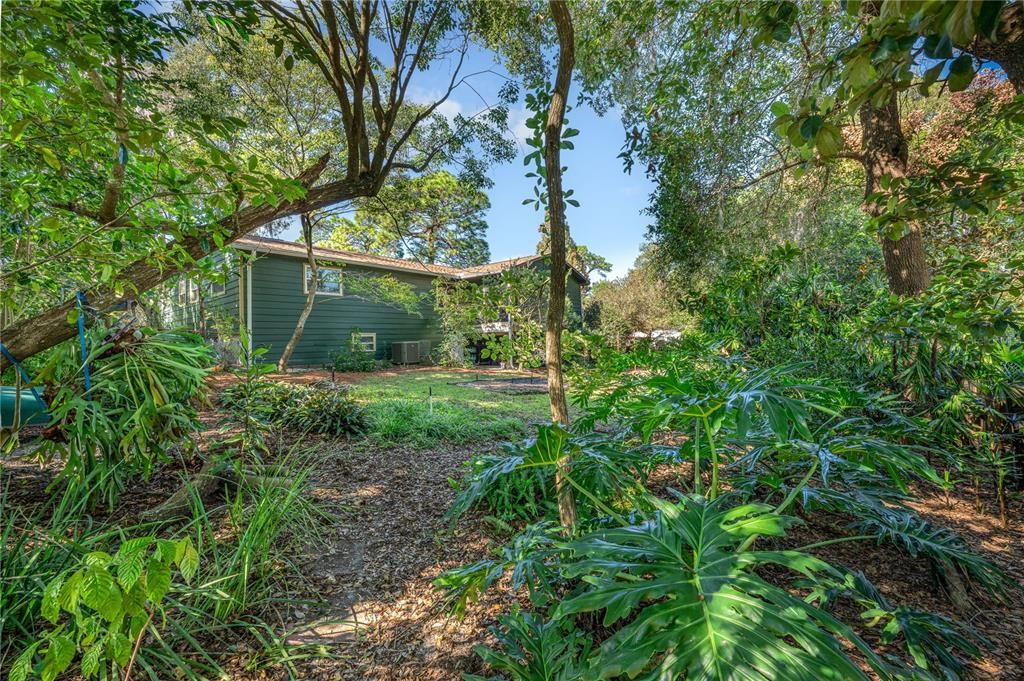 For Sale: $559,200 (4 beds, 3 baths, 2028 Square Feet)