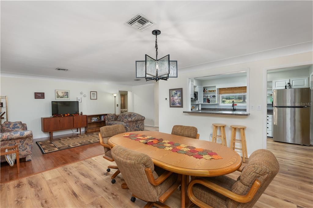 For Sale: $559,200 (4 beds, 3 baths, 2028 Square Feet)