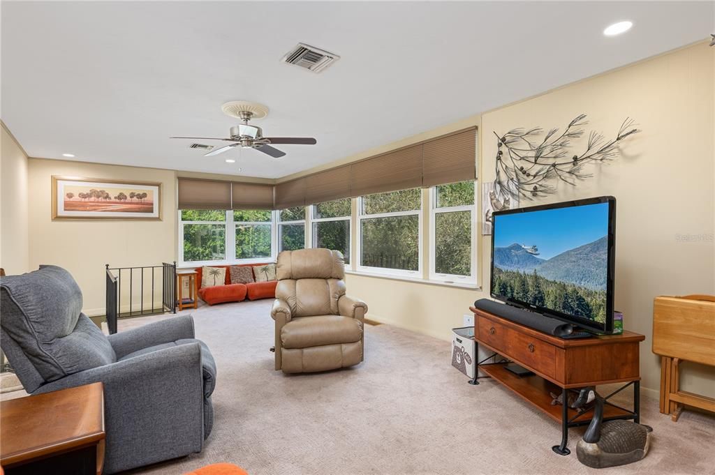 For Sale: $559,200 (4 beds, 3 baths, 2028 Square Feet)