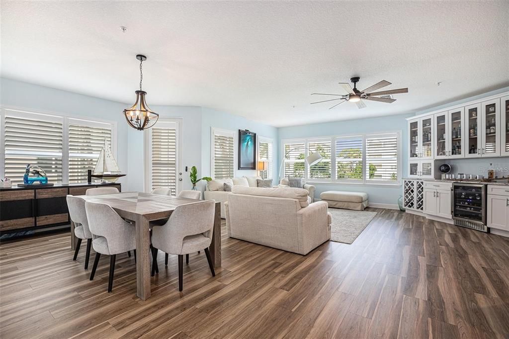 待售: $599,999 (3 贝兹, 2 浴室, 1854 平方英尺)