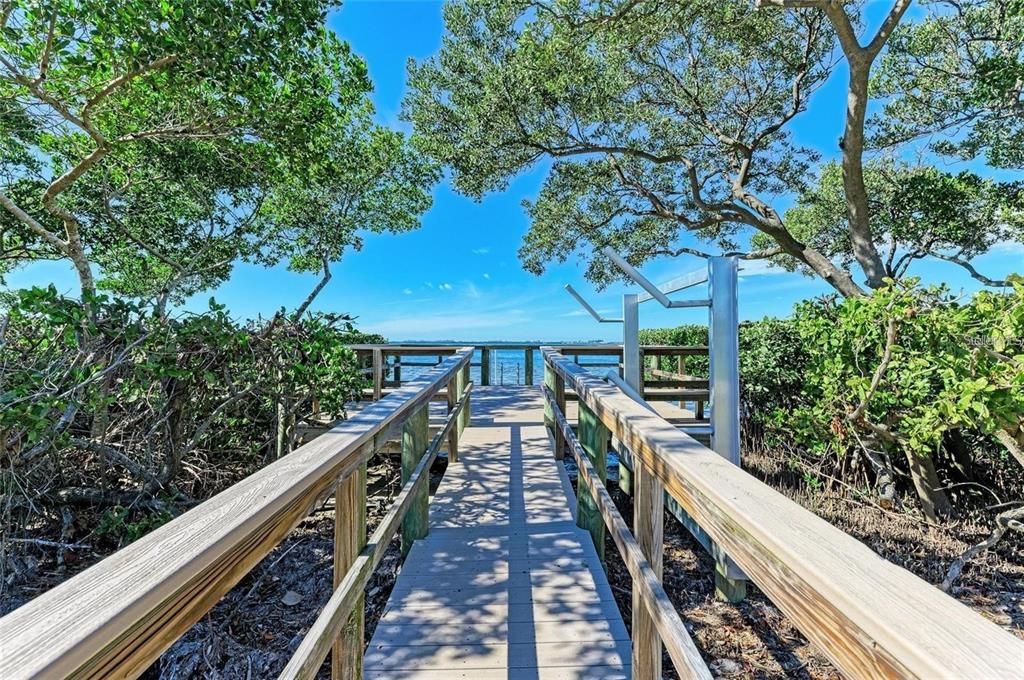 待售: $599,999 (3 贝兹, 2 浴室, 1854 平方英尺)