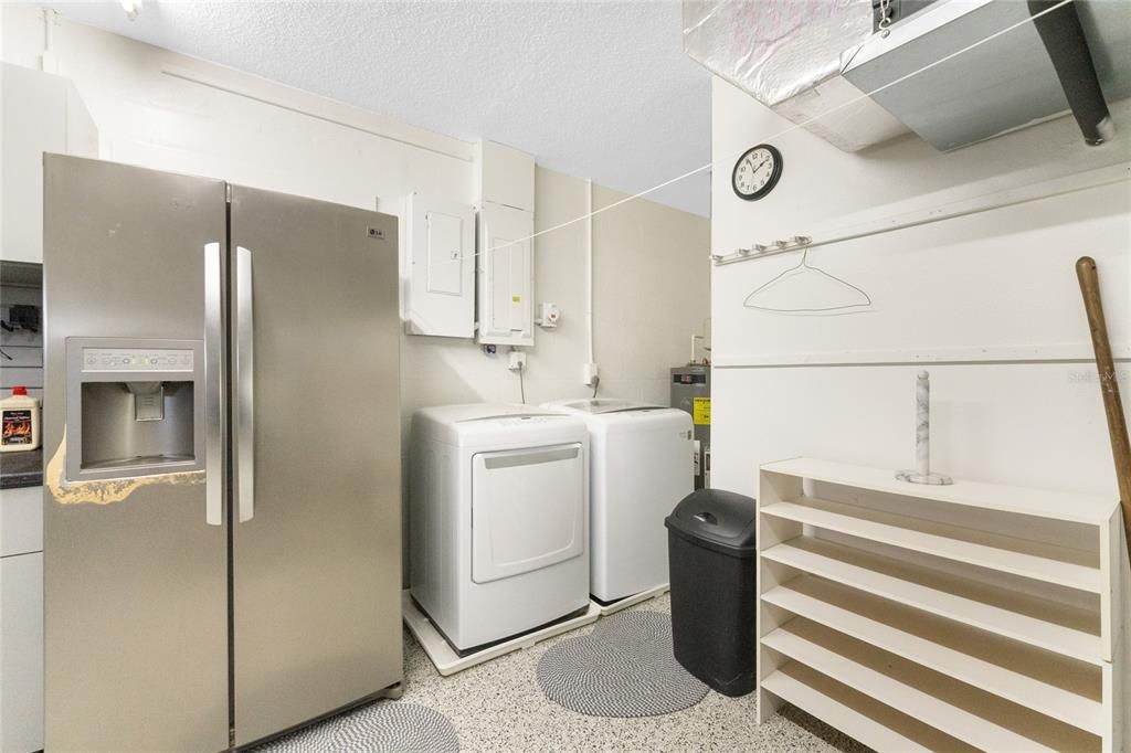 待售: $299,900 (2 贝兹, 2 浴室, 1466 平方英尺)