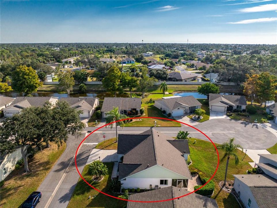 待售: $299,900 (2 贝兹, 2 浴室, 1466 平方英尺)