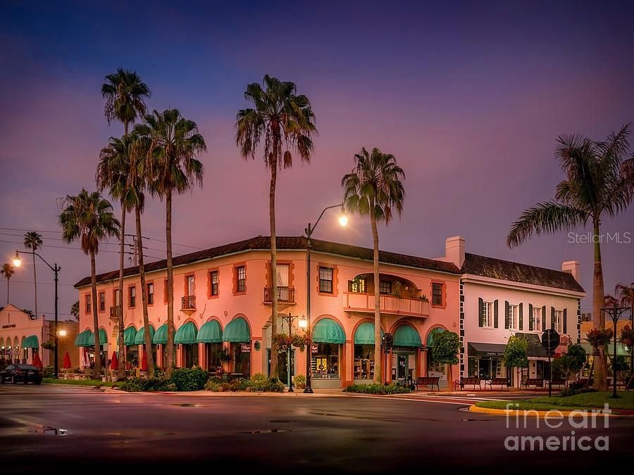 For Rent: $1,999 (3 beds, 2 baths, 1498 Square Feet)