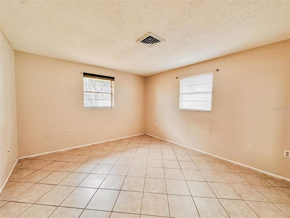 出租: $1,999 (3 贝兹, 2 浴室, 1498 平方英尺)