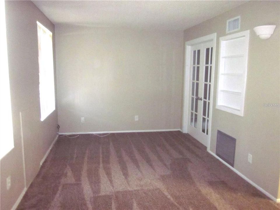 For Rent: $1,595 (2 beds, 2 baths, 1100 Square Feet)